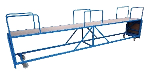 Trolley with extendable surface